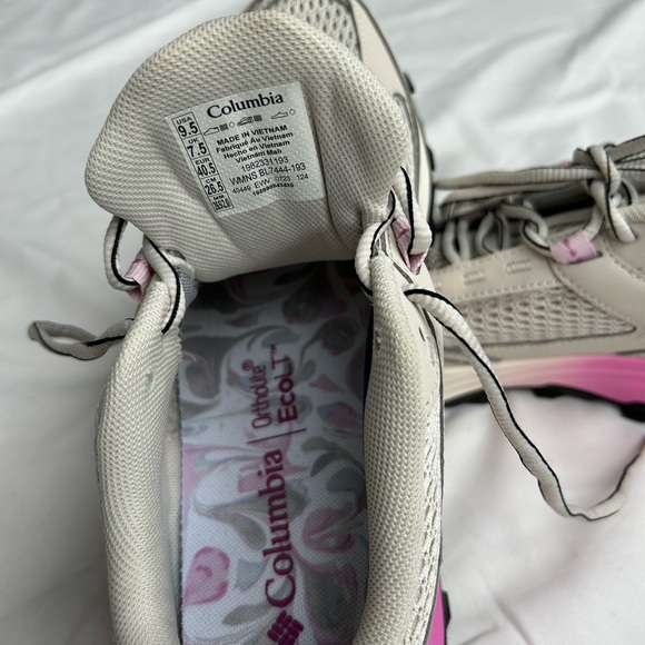 Columbia Sneaker - Picture 6 of 6